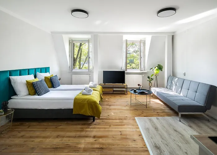 Studio Apartment