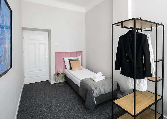 Family One-Bedroom Apartment